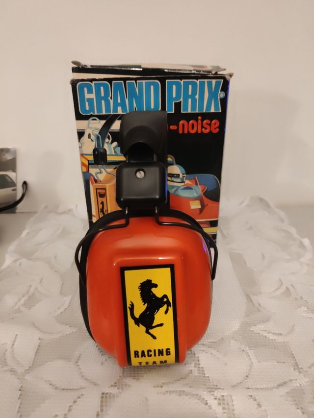 Cuffie antirumore bordo pista FERARI