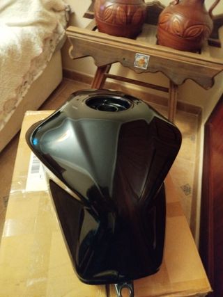 Depósito Kawasaki Z750 - Negro
