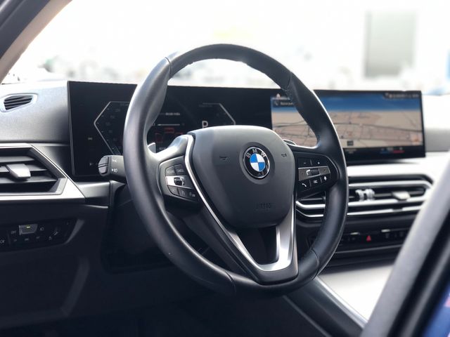 BMW 318dA TOURING G21.