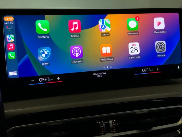 BMW 318dA TOURING G21.