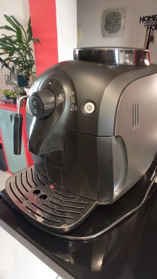 CAFETERA SÚPERAUTOMÁTICA PHILIPS