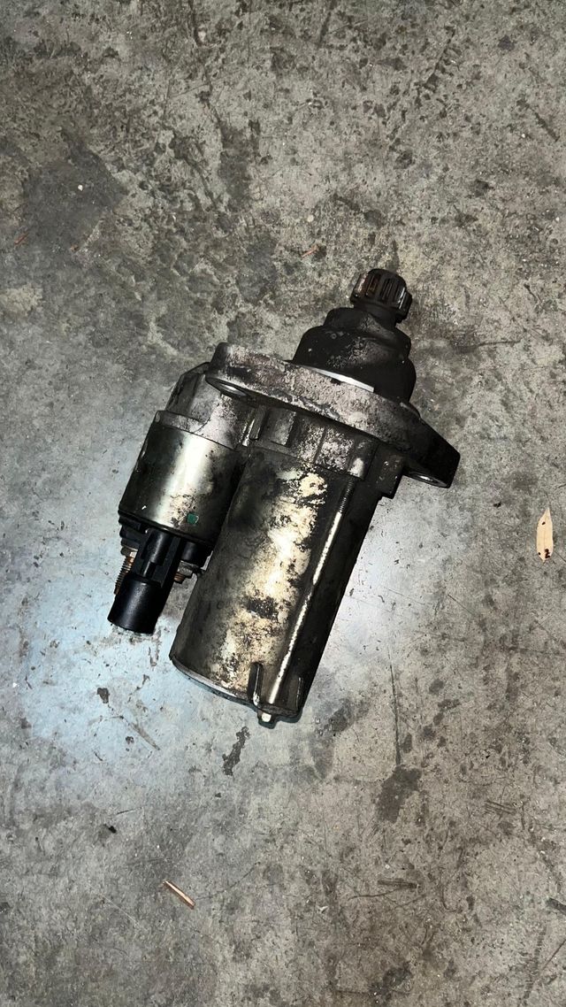 Motor de arranque León MK2