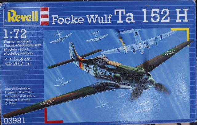 AVIONES DE CAZA SOBRE EUROPA DE REVELL