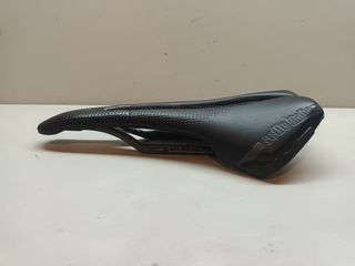 Selle Italia XLR, railes carbono, L3 145mm 139g