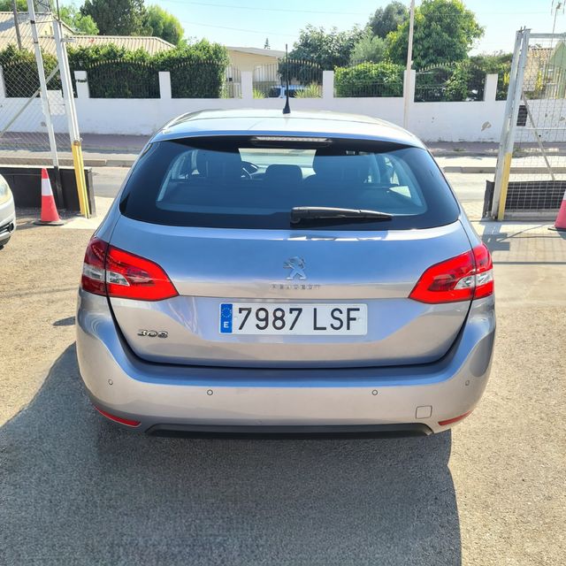 Peugeot 308 SW Active Pack EAT8 1.5 BlueHDi