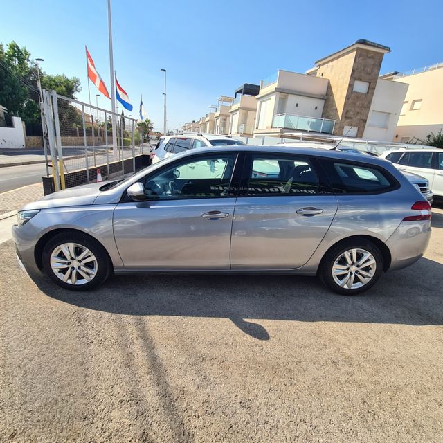 Peugeot 308 SW Active Pack EAT8 1.5 BlueHDi