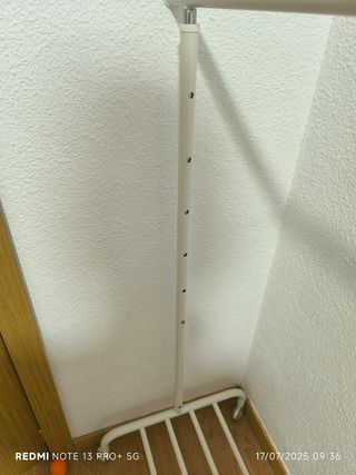 Perchero Ikea blanco