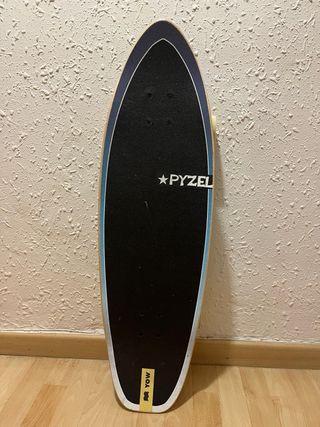 Surfskate Pyzel Yow Shadow 33.5”