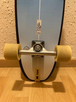 Surfskate Pyzel Yow Shadow 33.5”