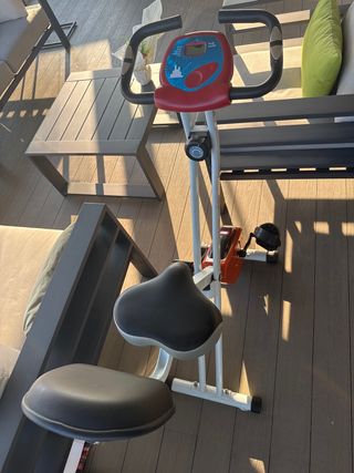 Bicicleta estática plegable