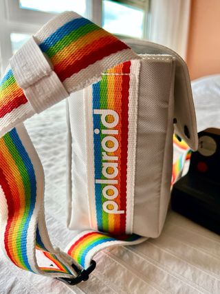 Polaroid Now + funda: Cámara instantánea