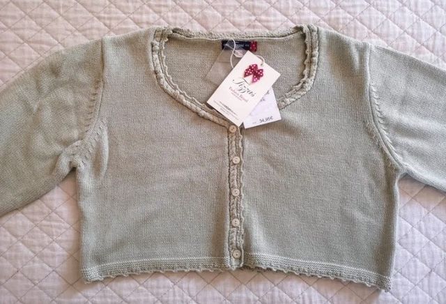 Rebeca marca Tizzas talla 15-16 años a estrenar.