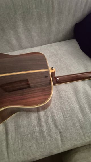 Guitarra Acústica Yamaha Zurda