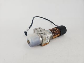 Bomba hidráulica amortiguación portón trasero Mercedes-Benz ML A1648002848