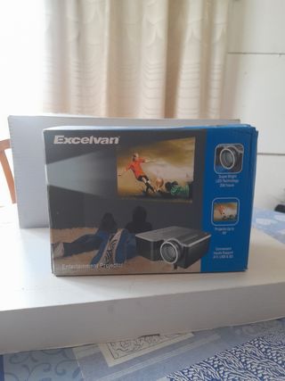 Proyector EXCELVAN nuevo