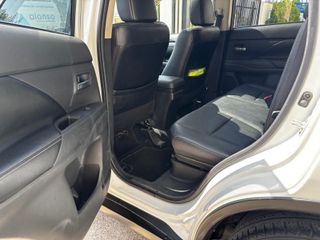 Mitsubishi Outlander KAITEKI. 4X4 - 7 PLAZAS