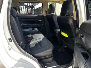 Mitsubishi Outlander KAITEKI. 4X4 - 7 PLAZAS