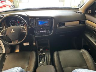Mitsubishi Outlander KAITEKI. 4X4 - 7 PLAZAS