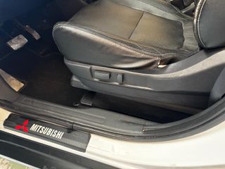 Mitsubishi Outlander KAITEKI. 4X4 - 7 PLAZAS
