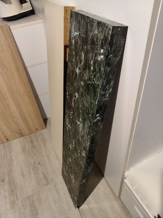 2 baldas IKEA: blanco & mármol