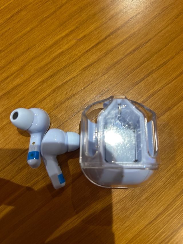 Auriculares inalámbricos - Morado