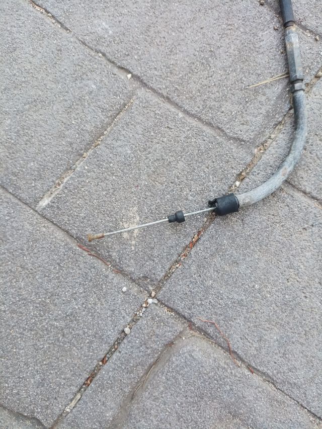 Maneta y cable embrague Husqvarna