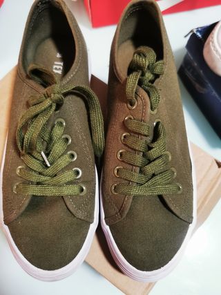 Lote 6 pares deportivas chica talla 38 - 37 un pa