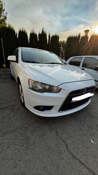 Mitsubishi Lancer 2011