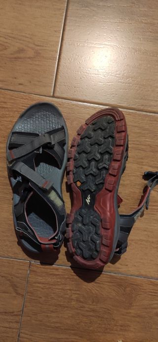 Chanclas grises hombre