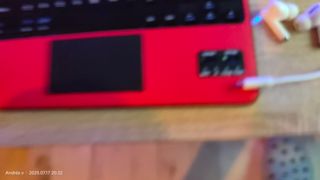 Tastiera Bluetooth rossa