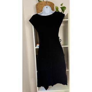 Vestido Roberto Naldi negro asimétrico M