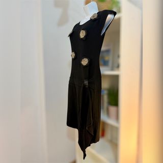 Vestido Roberto Naldi negro asimétrico M