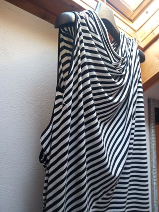 Vestito a righe bianco e nero