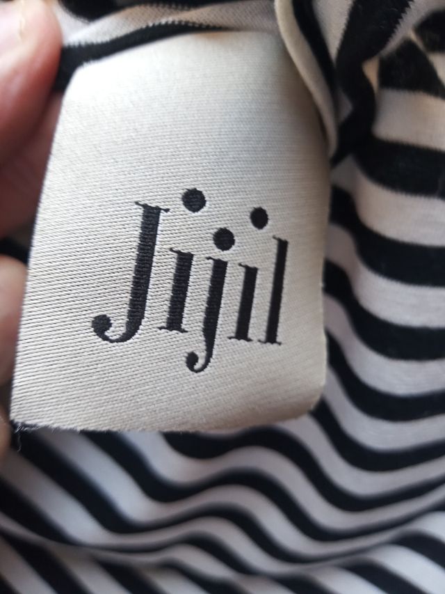 Vestito a righe bianco e nero