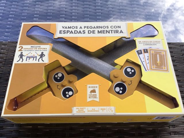 Espadas de Mentira - Exploding Kittens