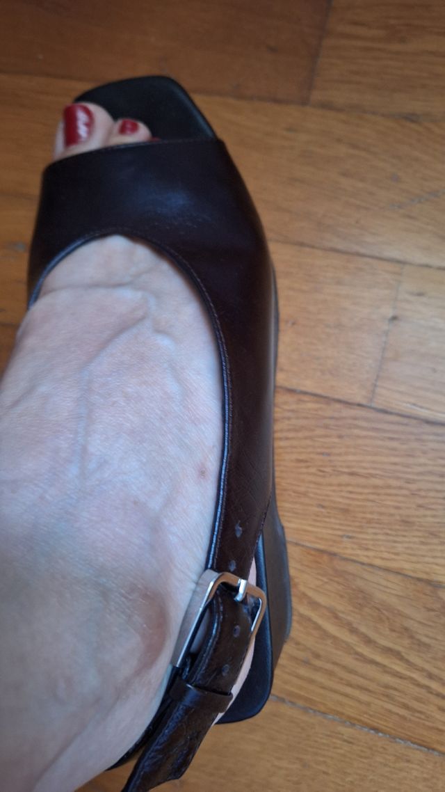 Sandalias Massimo Dutti piel marrón