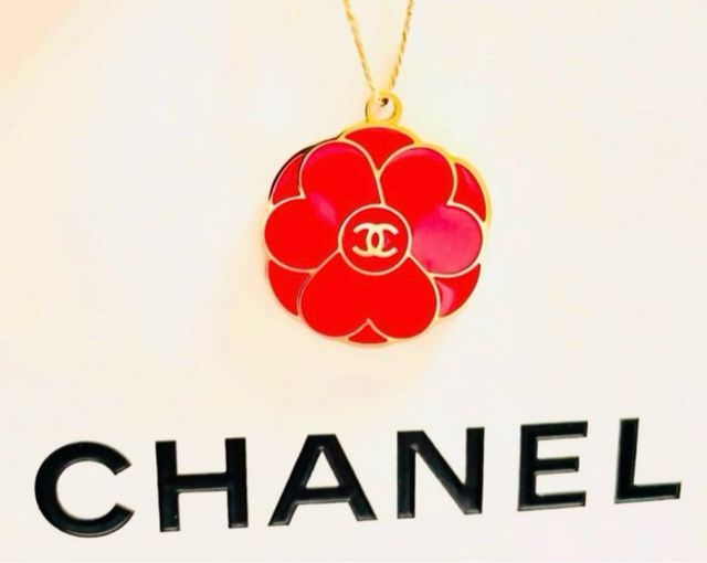 BOLSA / BAG / TOTE BAG
CHANEL / CHARM