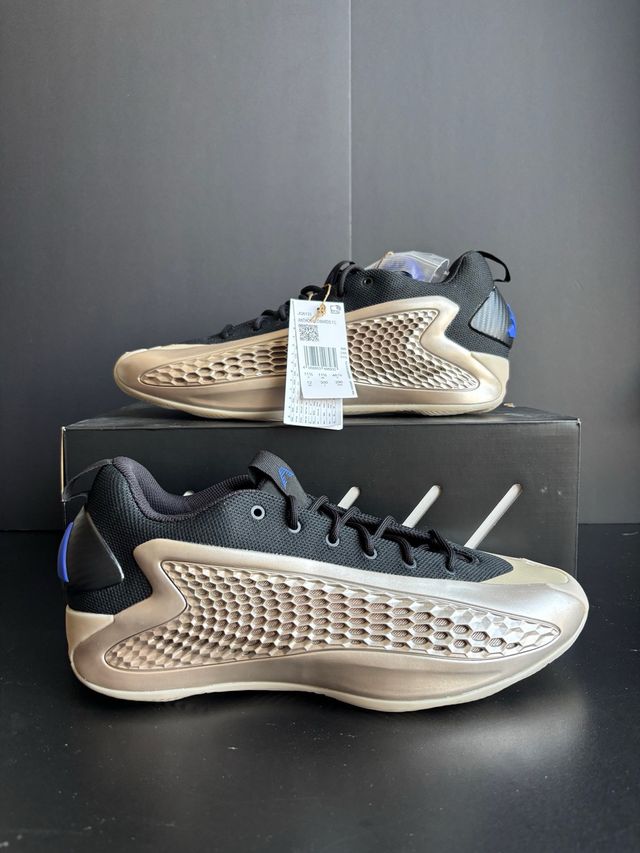 Zapatillas Adidas AE1 Low "Champagne" 46 2/3