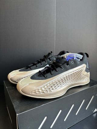 Zapatillas Adidas AE1 Low "Champagne" 46 2/3