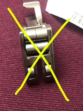 2 Prensatelas Industriales para Coser