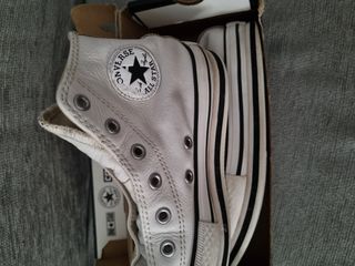 Converse blancas niña