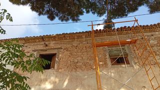Andamios: 5 cuerpos, 2 chapas, 5 tijeras