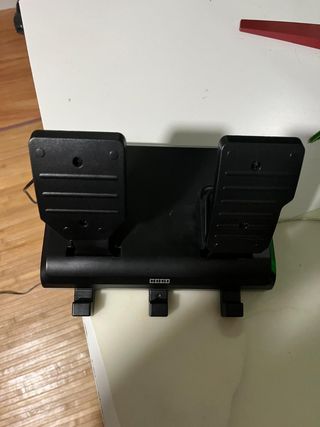 Volante HORI RWA  para PS4/PS5