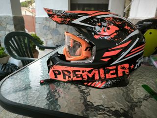 Casco motocross Premier