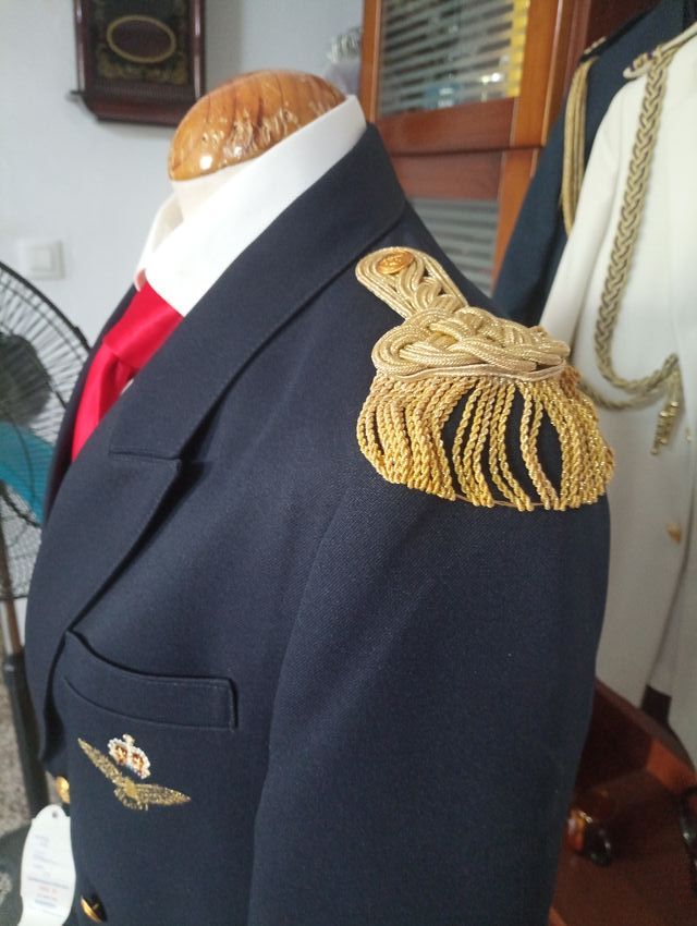 TRAJE DE COMUNION TALLA 16