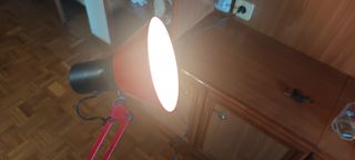 Lámpara flexo roja vintage