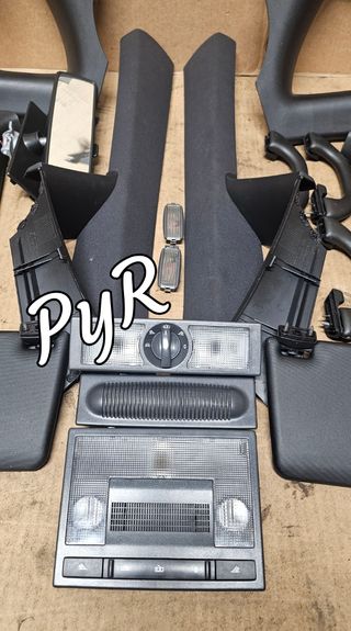 Plasticos Interior Leon Cupra 1P