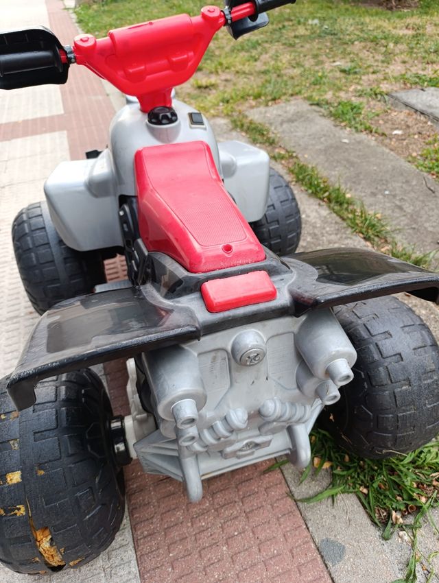 Coche eléctrico infantil - Cuatrimoto