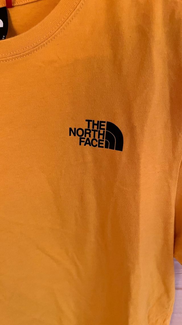 Camiseta The North Face amarilla talla S