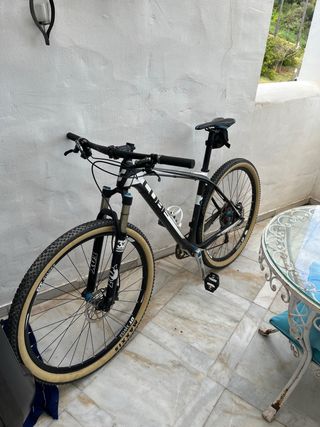 Bicicleta Cube Reaction - MTB